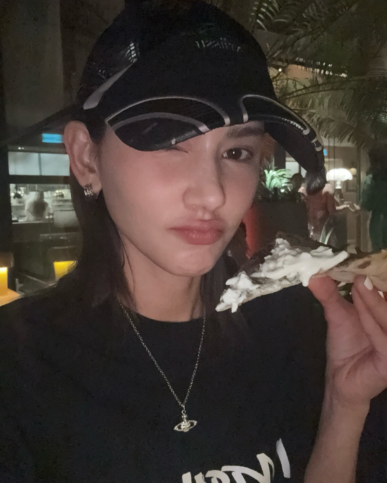 ไอซ์ - อมีนา กูล