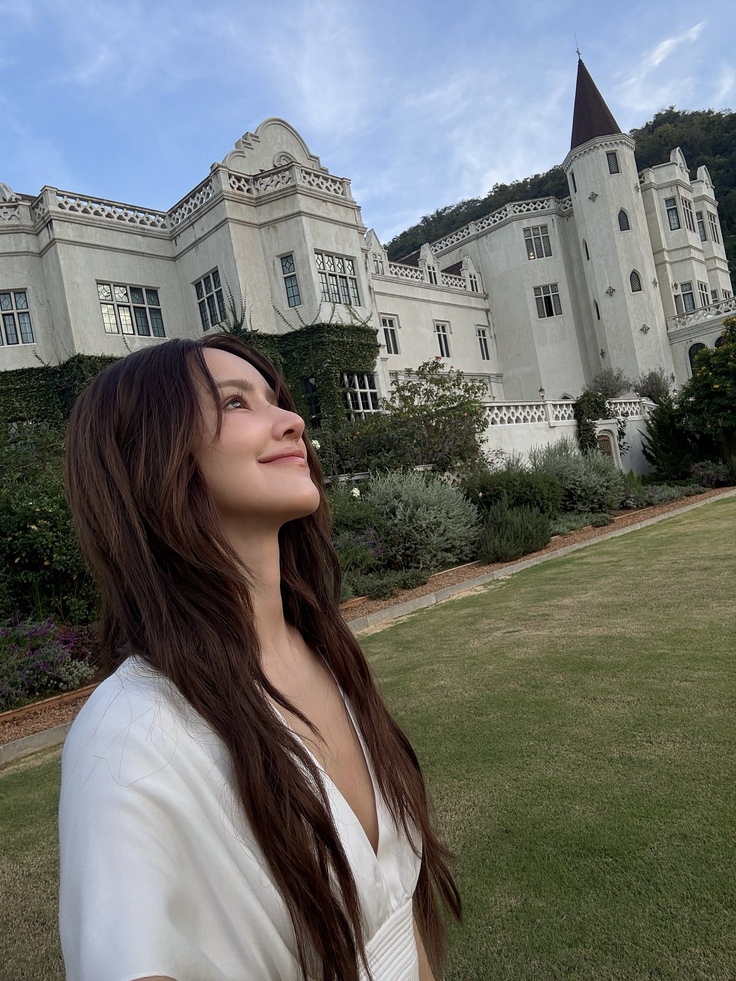 ไอซ์ - อมีนา กูล