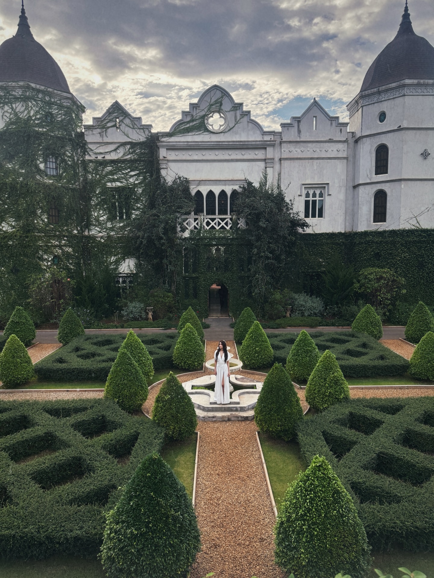 ไอซ์ - อมีนา กูล