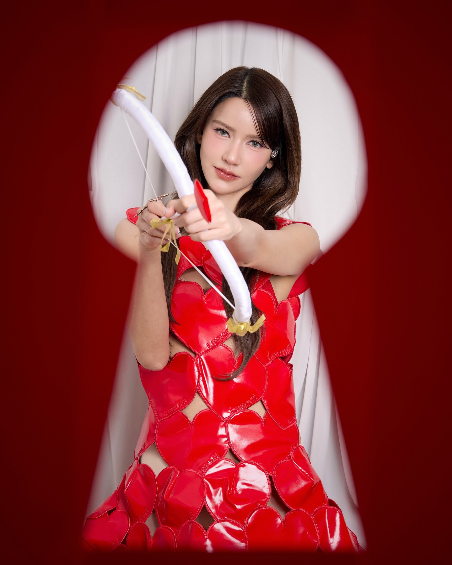 ไอซ์ - อมีนา กูล