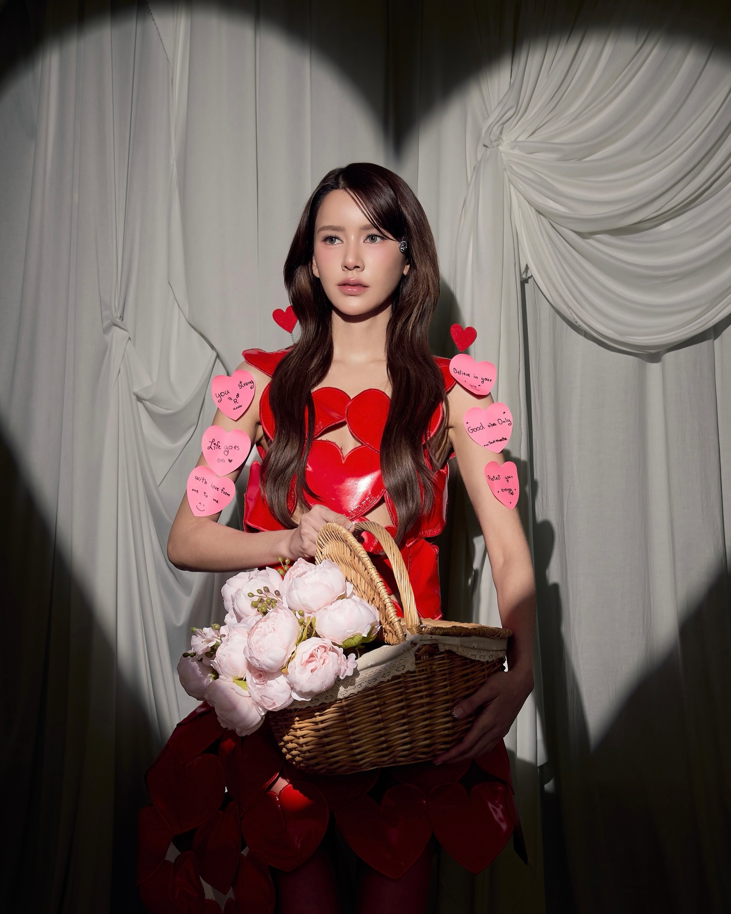 ไอซ์ - อมีนา กูล