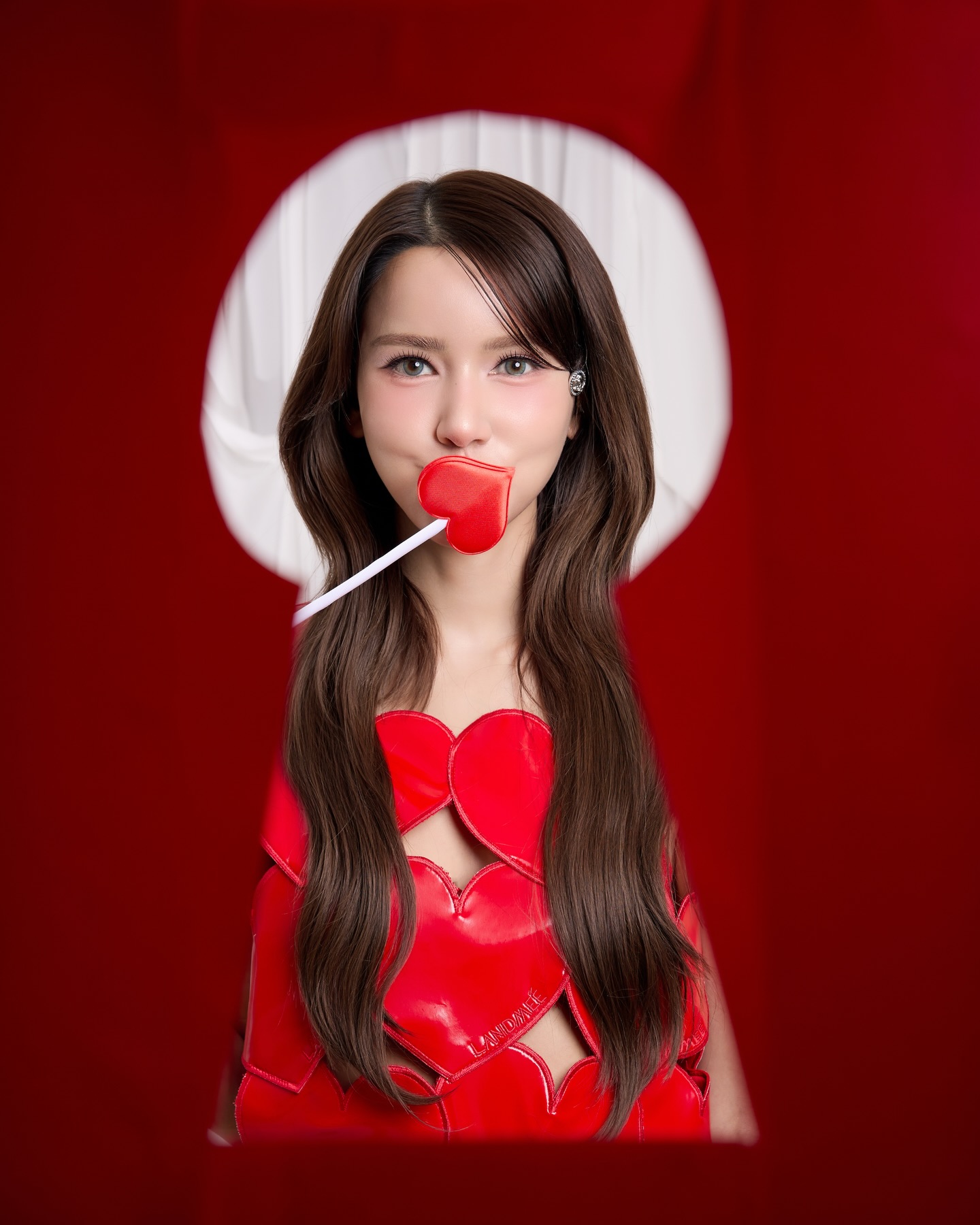 ไอซ์ - อมีนา กูล