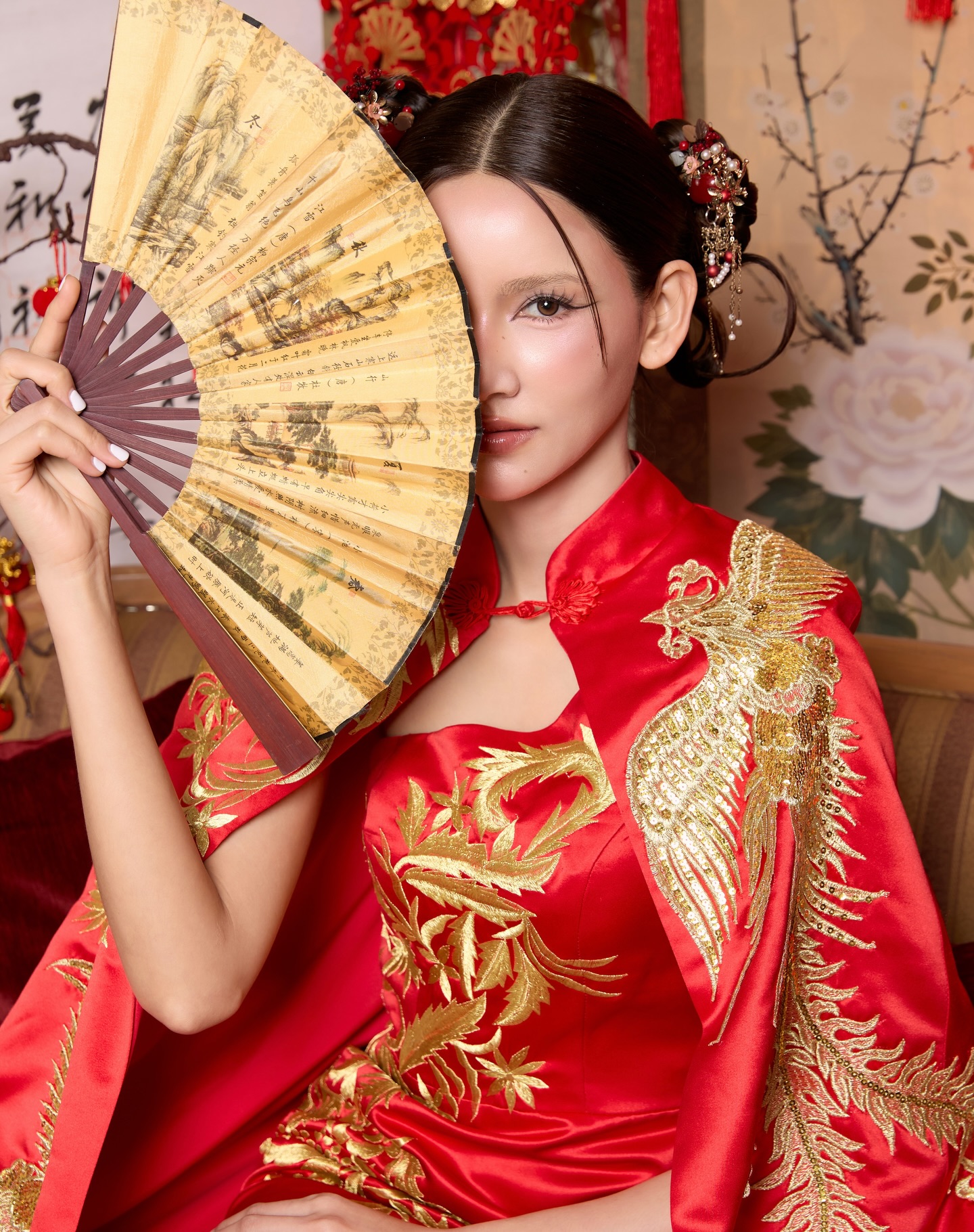 ไอซ์ - อมีนา กูล