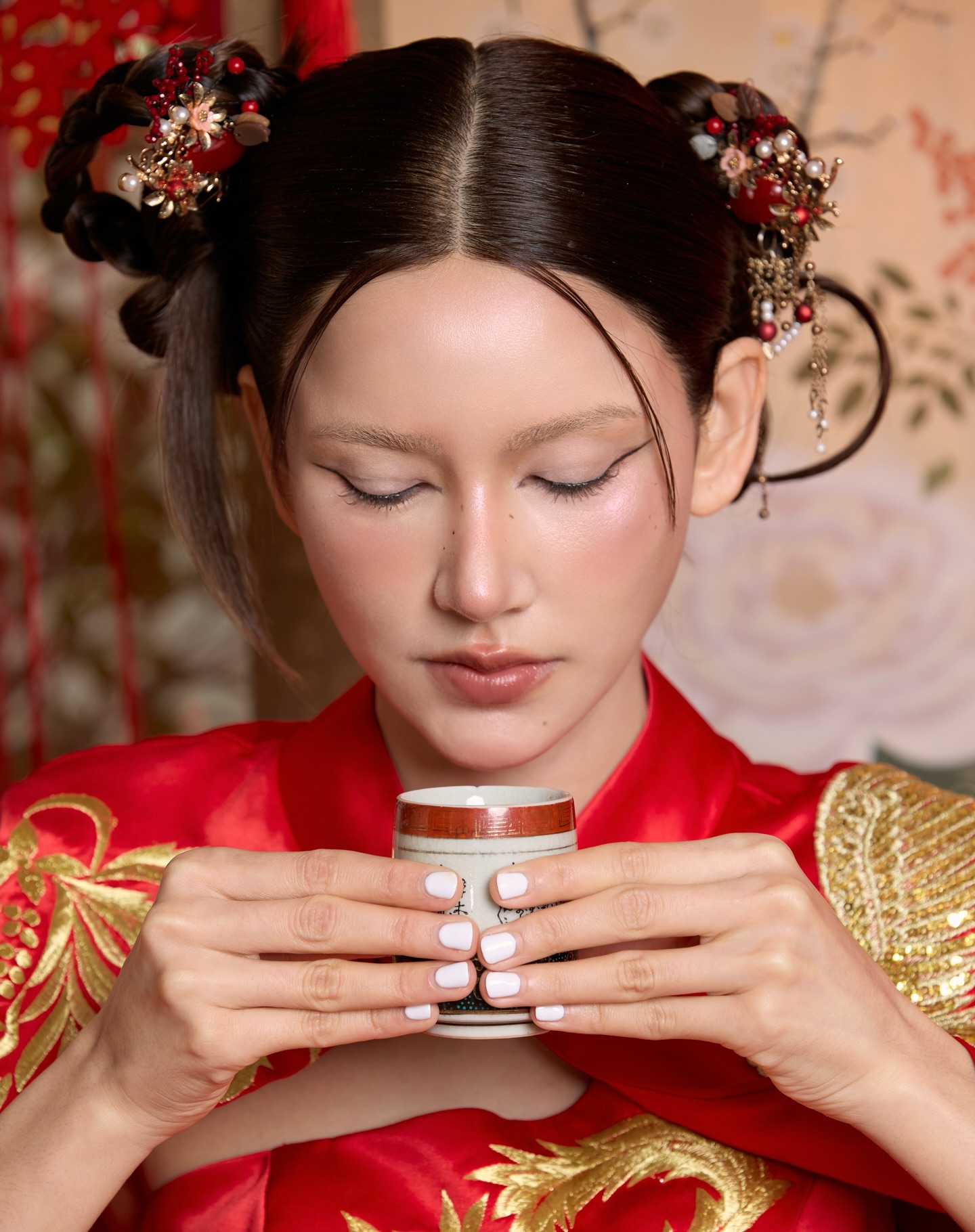 ไอซ์ - อมีนา กูล