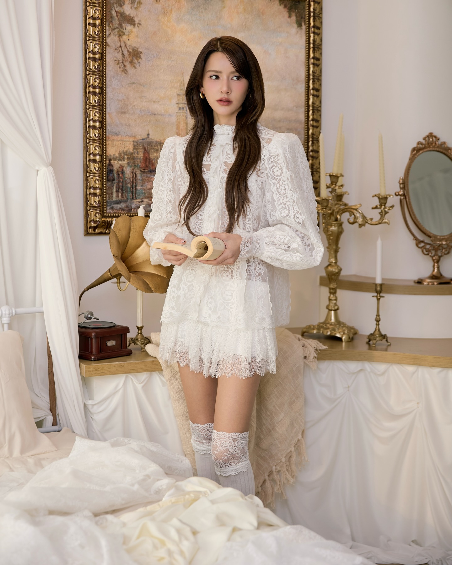 ไอซ์ - อมีนา กูล