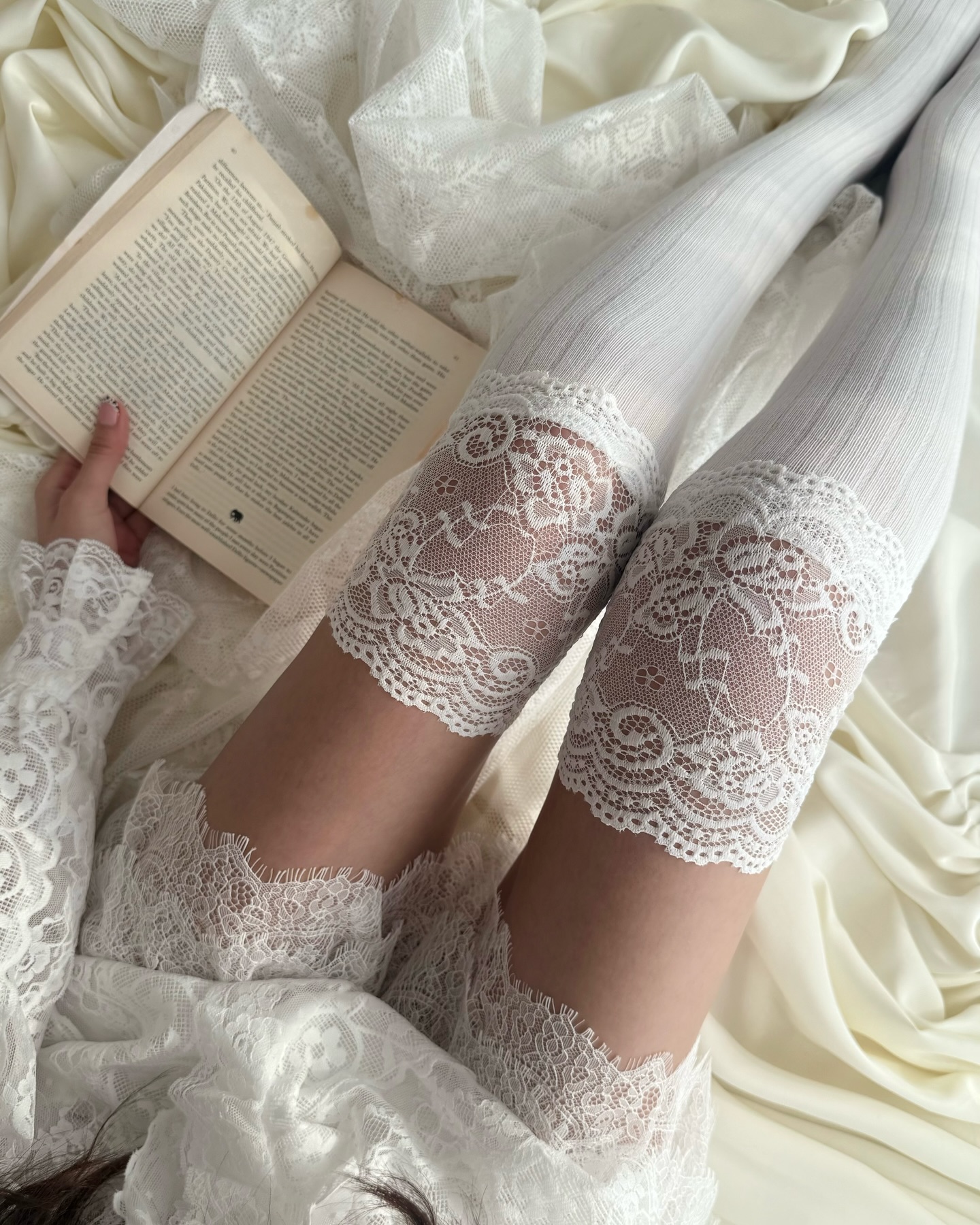 ไอซ์ - อมีนา กูล