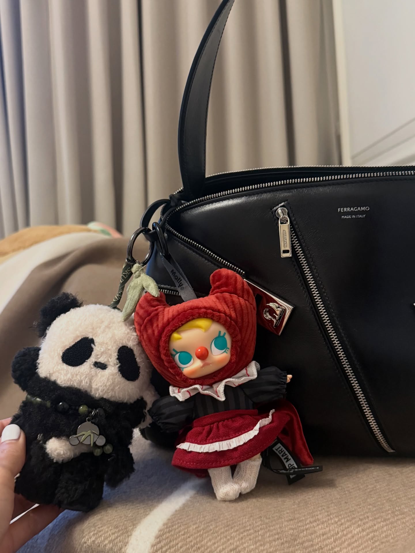 ไอซ์ - อมีนา กูล