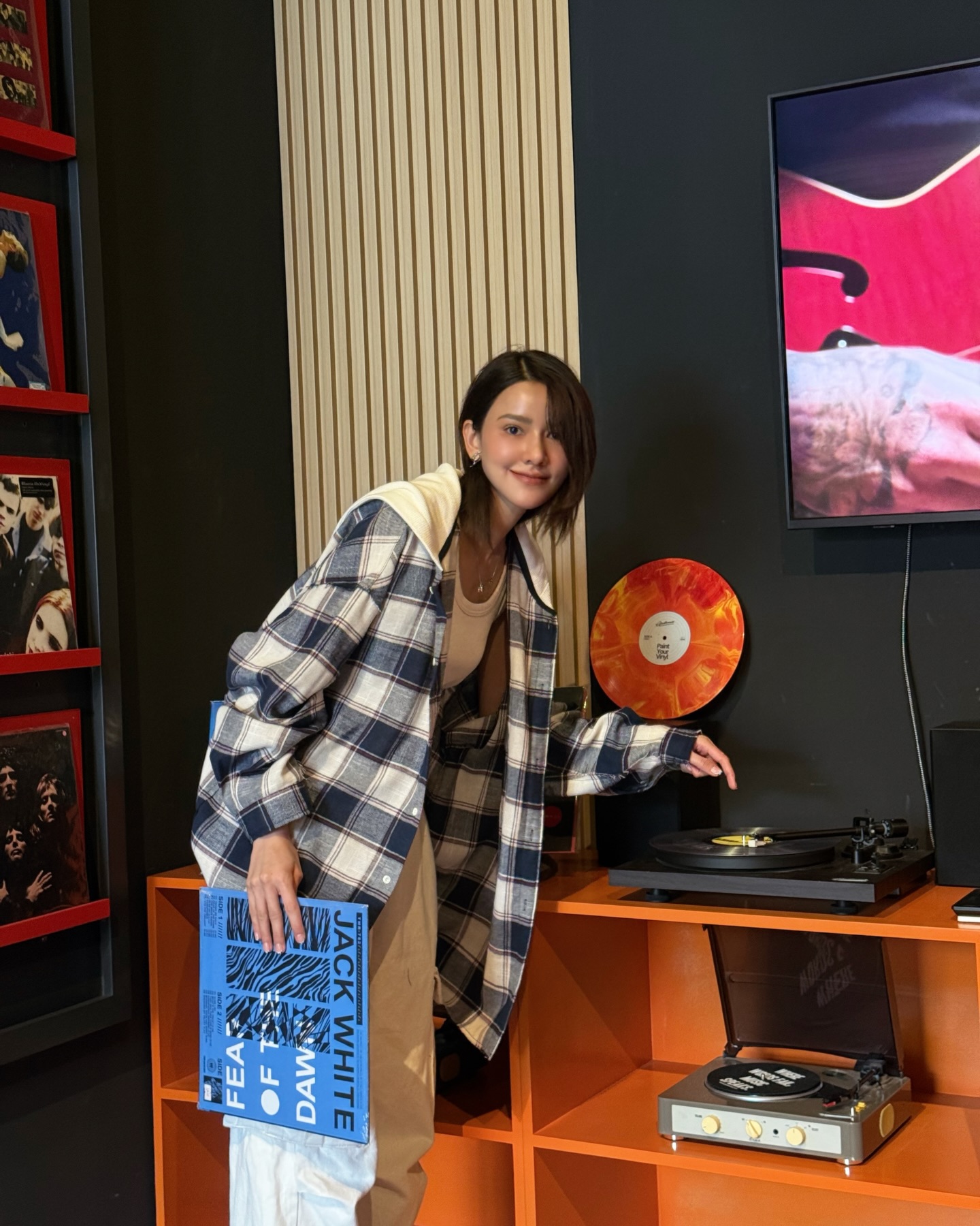 ไอซ์ - อมีนา กูล