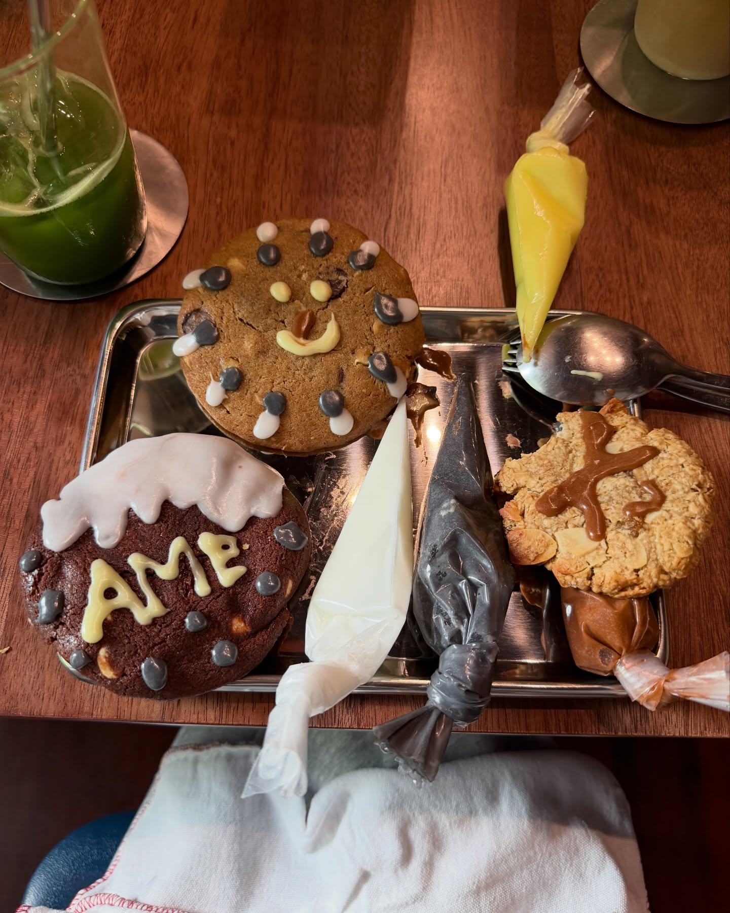 ไอซ์ - อมีนา กูล