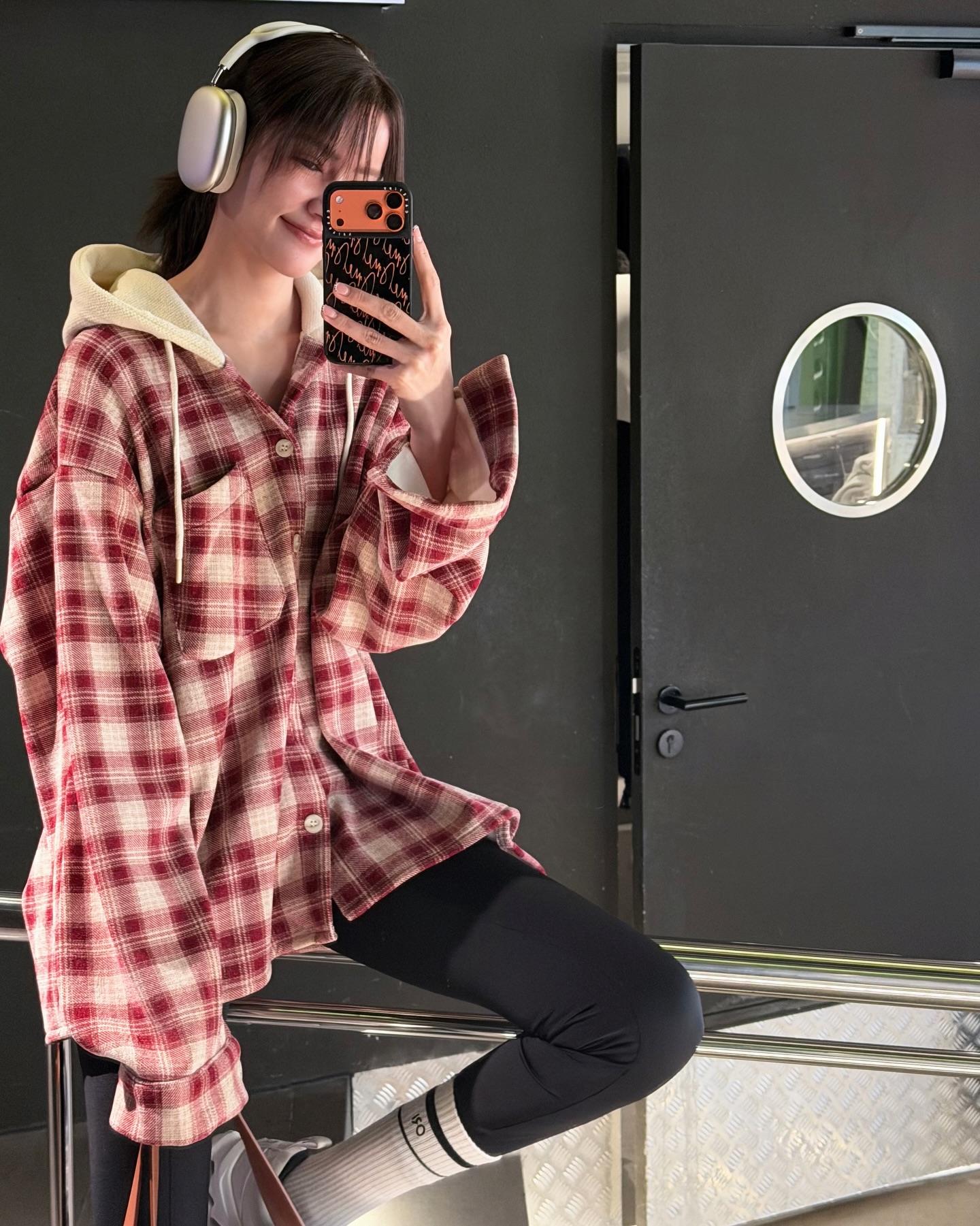 ไอซ์ - อมีนา กูล