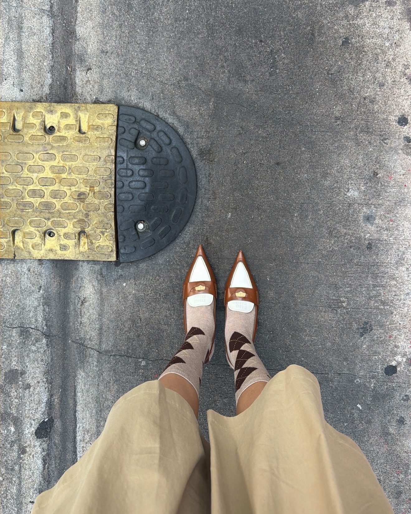 ไอซ์ - อมีนา กูล