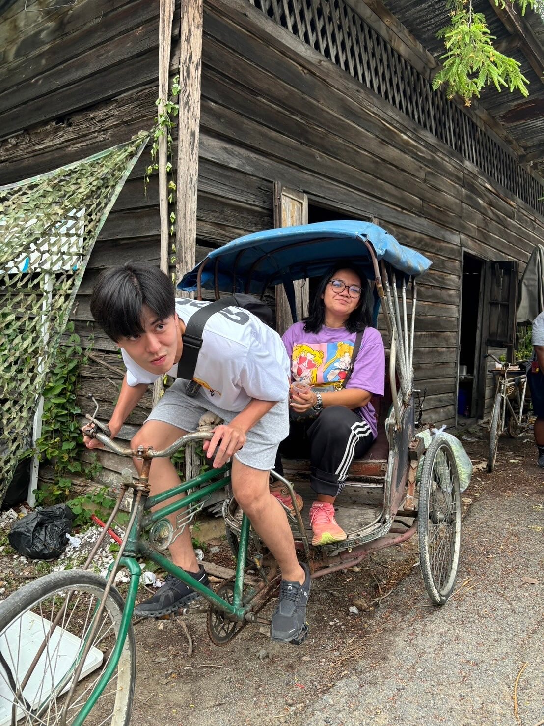 นนท์ - ศดานนท์ ดุรงคเวโรจน์