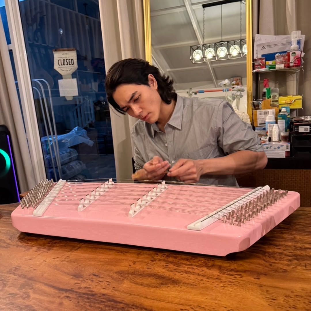 แน็ก - ชาลี ปอทเจส