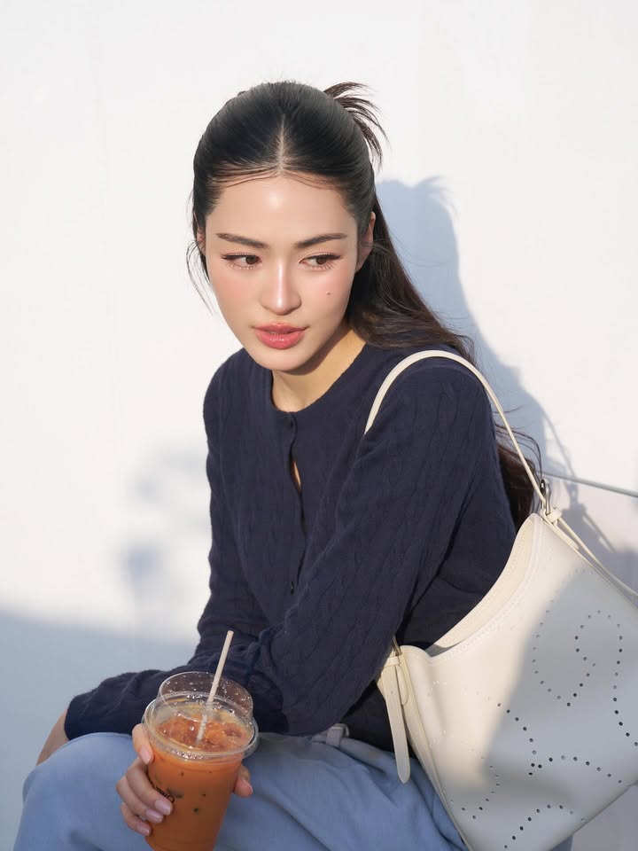 หลิงหลิง - ศิริลักษณ์ คอง