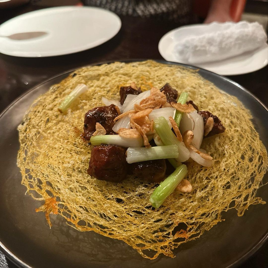 มิ้นท์ - ณัฐวรา วงศ์วาสนา