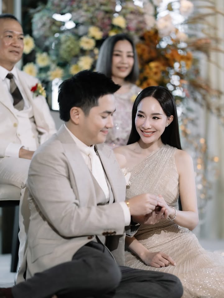 มิ้นท์ - ณัฐวรา วงศ์วาสนา