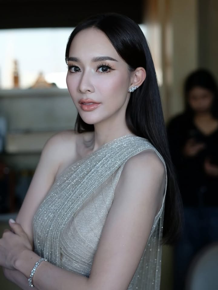 มิ้นท์ - ณัฐวรา วงศ์วาสนา