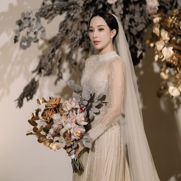 มิ้นท์ - ณัฐวรา วงศ์วาสนา