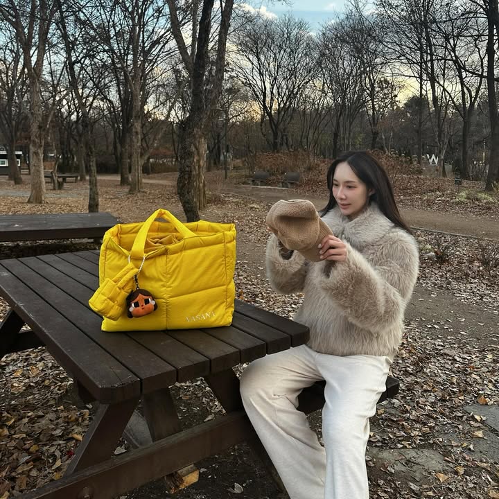 มิ้นท์ - ณัฐวรา วงศ์วาสนา