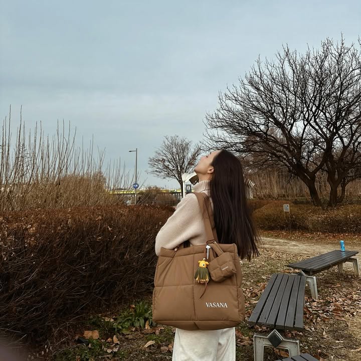 มิ้นท์ - ณัฐวรา วงศ์วาสนา