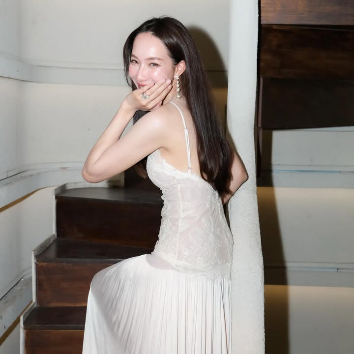 มิ้นท์ - ณัฐวรา วงศ์วาสนา