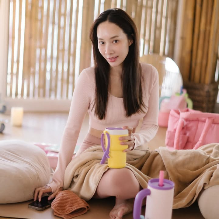 มิ้นท์ - ณัฐวรา วงศ์วาสนา