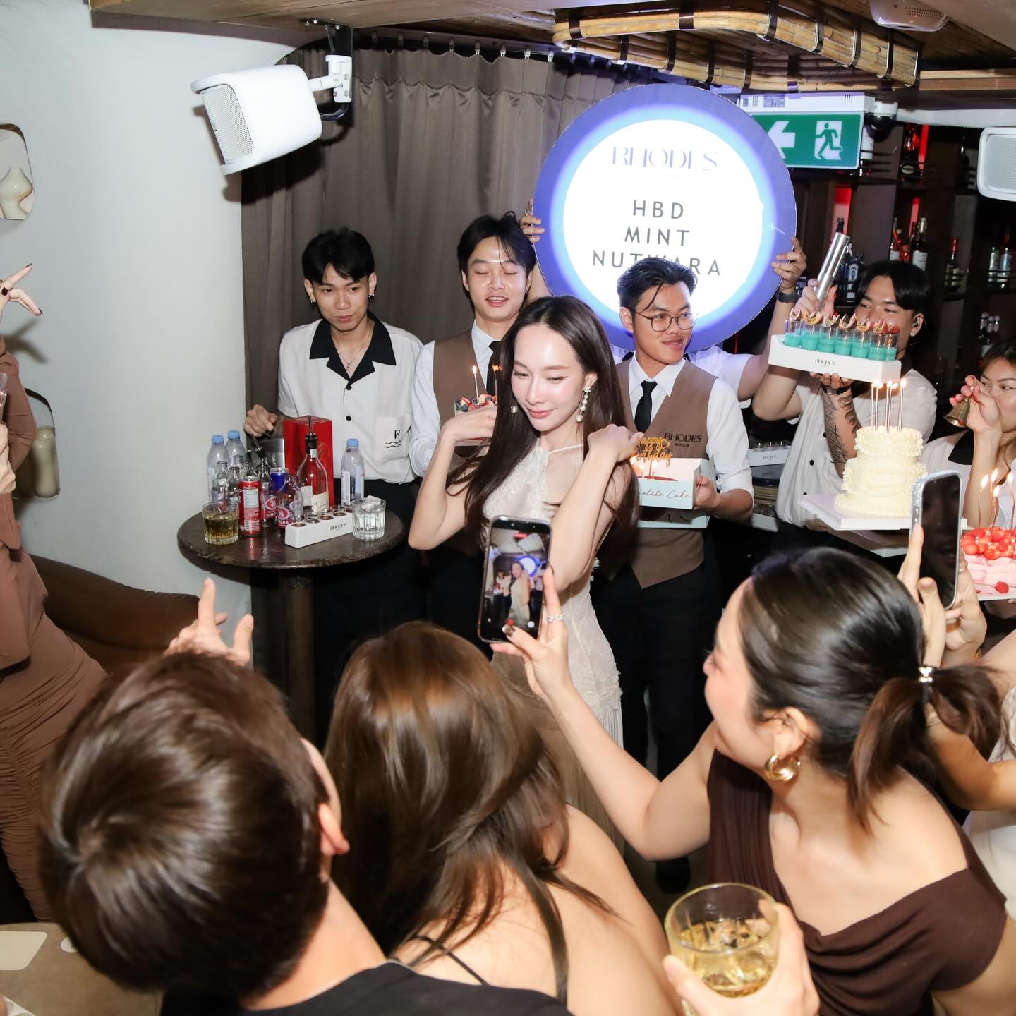 มิ้นท์ - ณัฐวรา วงศ์วาสนา