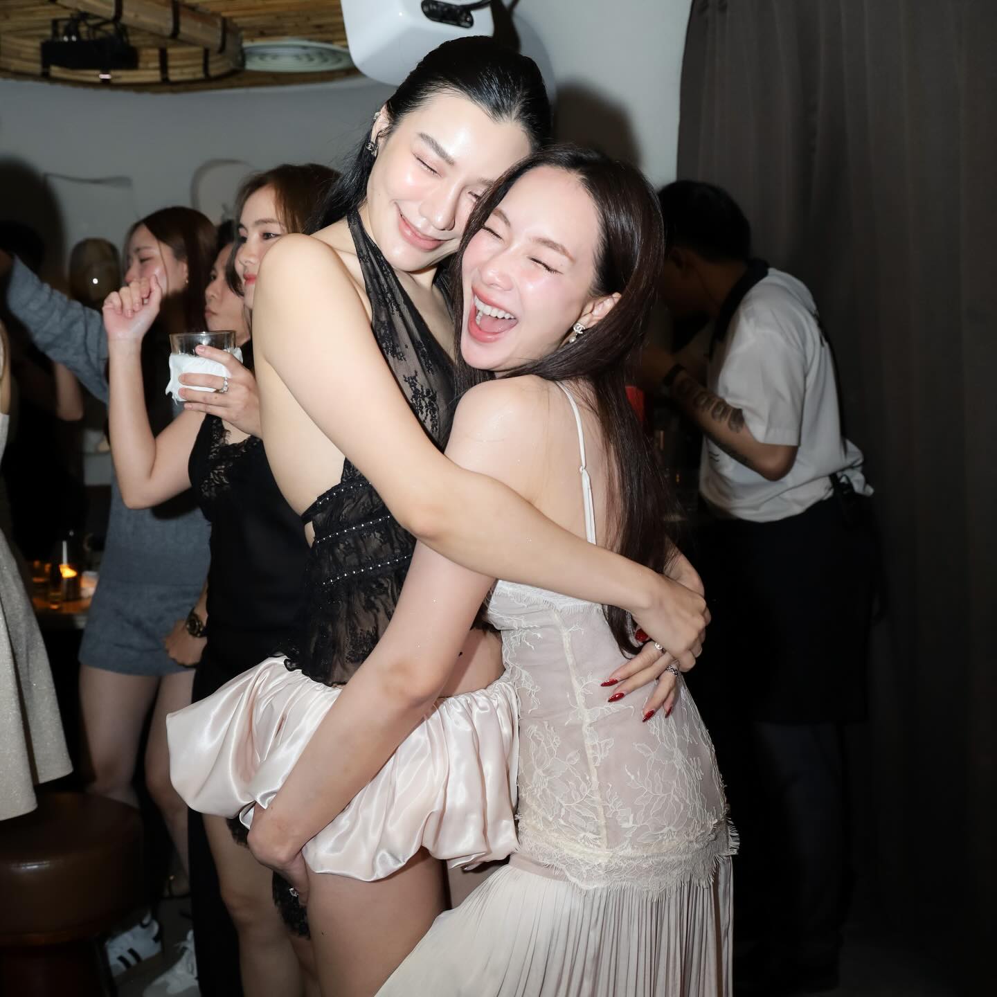 มิ้นท์ - ณัฐวรา วงศ์วาสนา