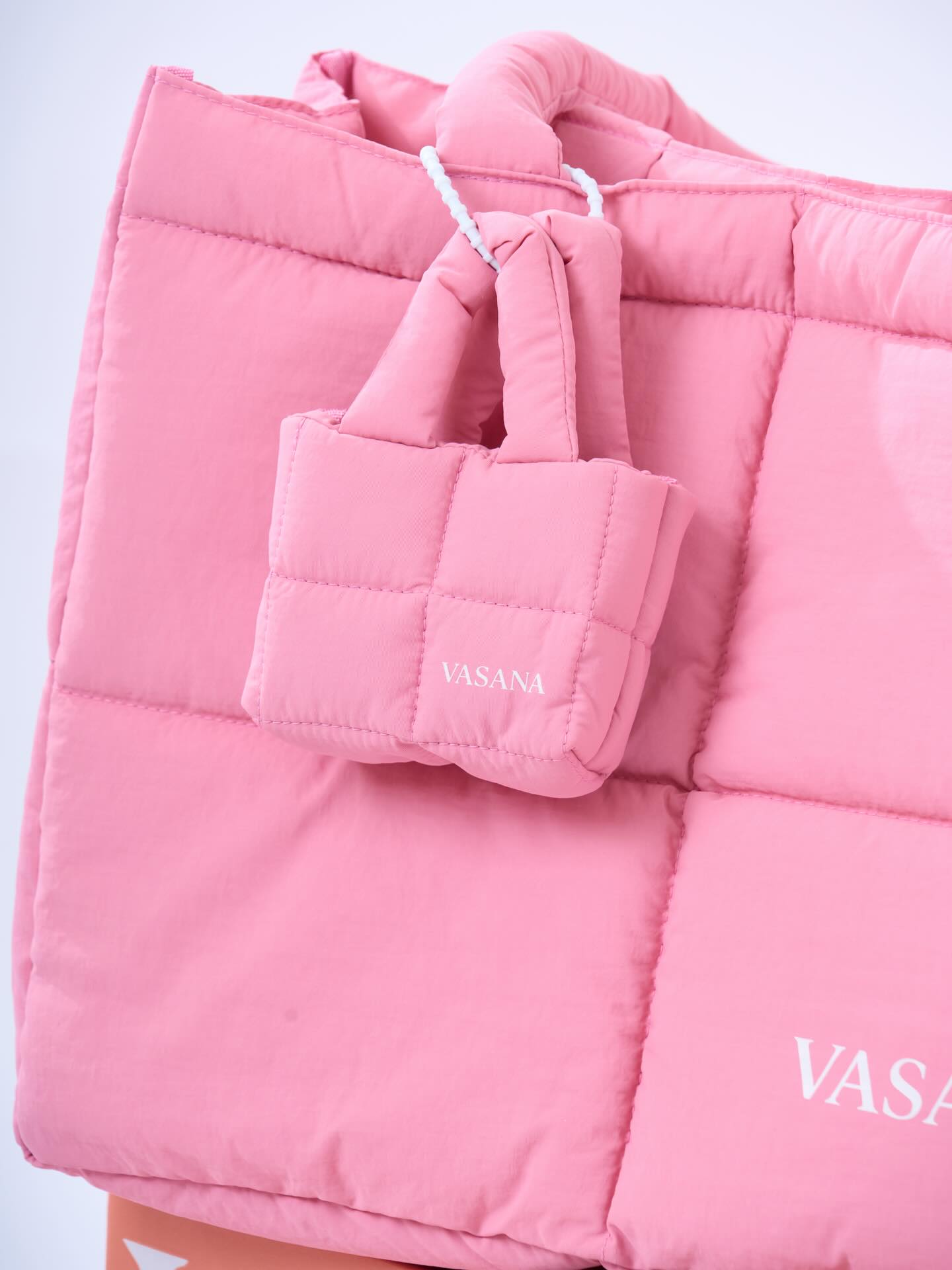 มิ้นท์ - ณัฐวรา วงศ์วาสนา