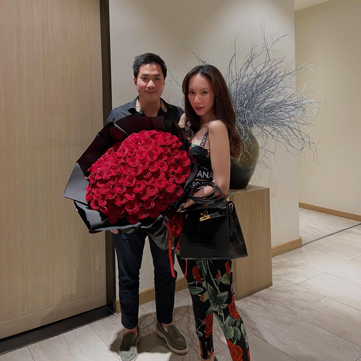 มิ้นท์ - ณัฐวรา วงศ์วาสนา