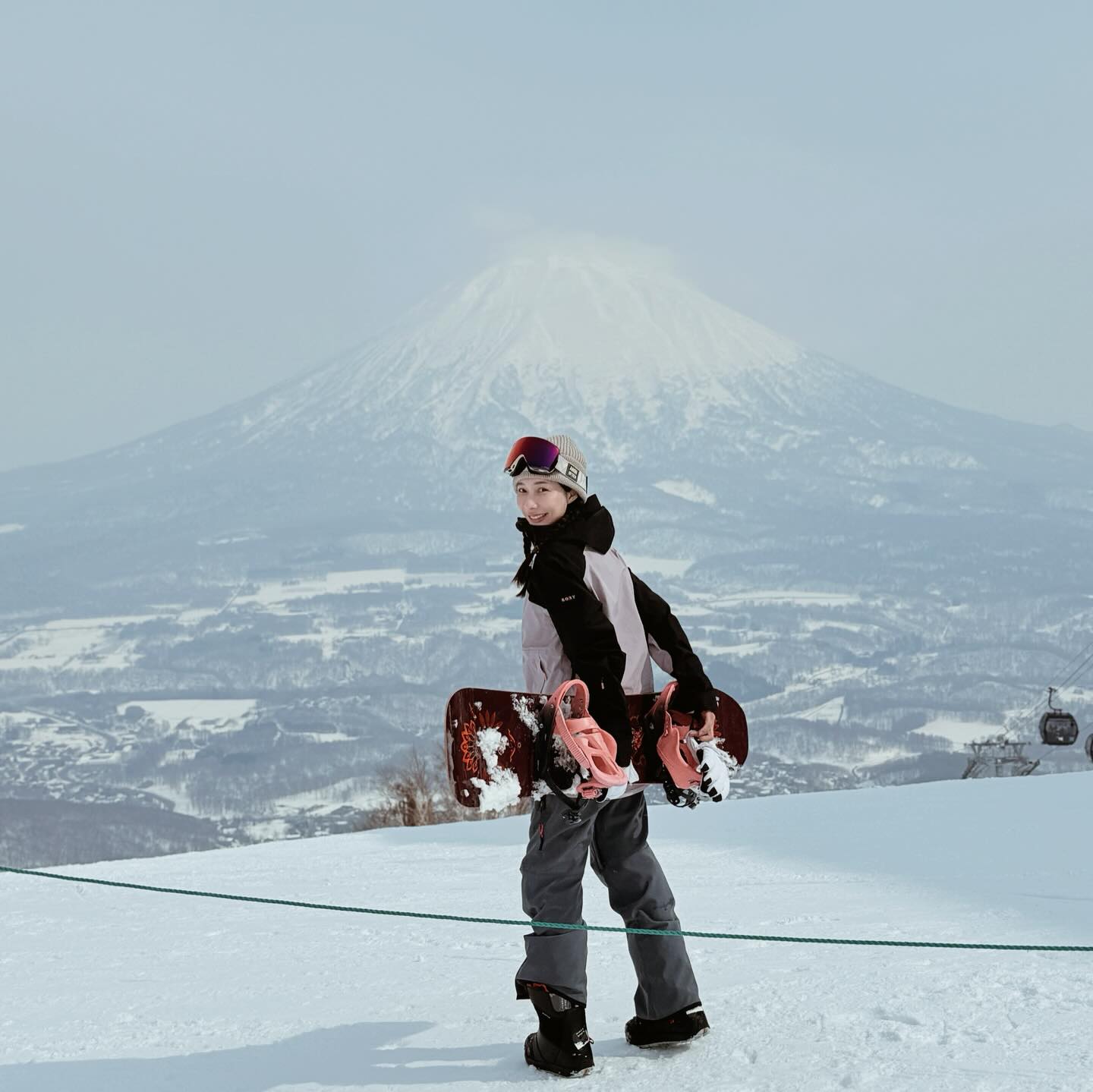 มิ้นท์ - ณัฐวรา วงศ์วาสนา