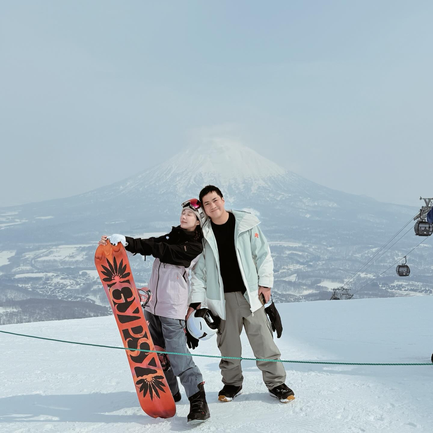 มิ้นท์ - ณัฐวรา วงศ์วาสนา