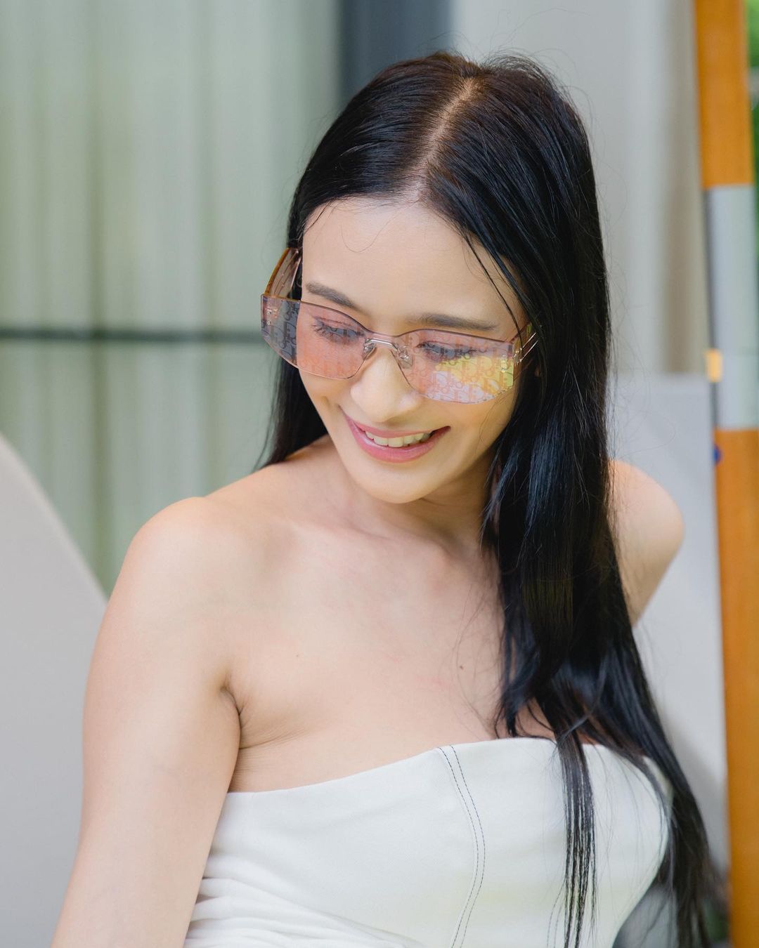 เบนซ์ - ปุณยาพร พูลพิพัฒน์