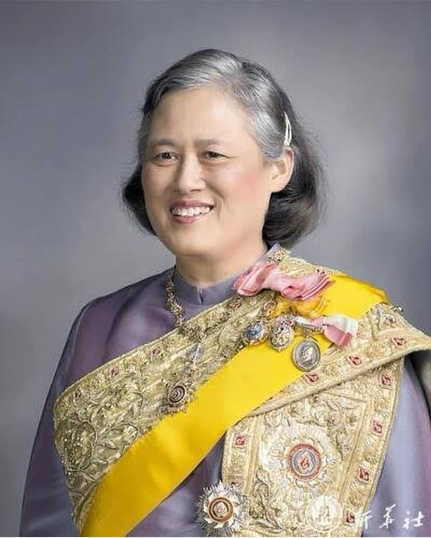 เบนซ์ - ปุณยาพร พูลพิพัฒน์
