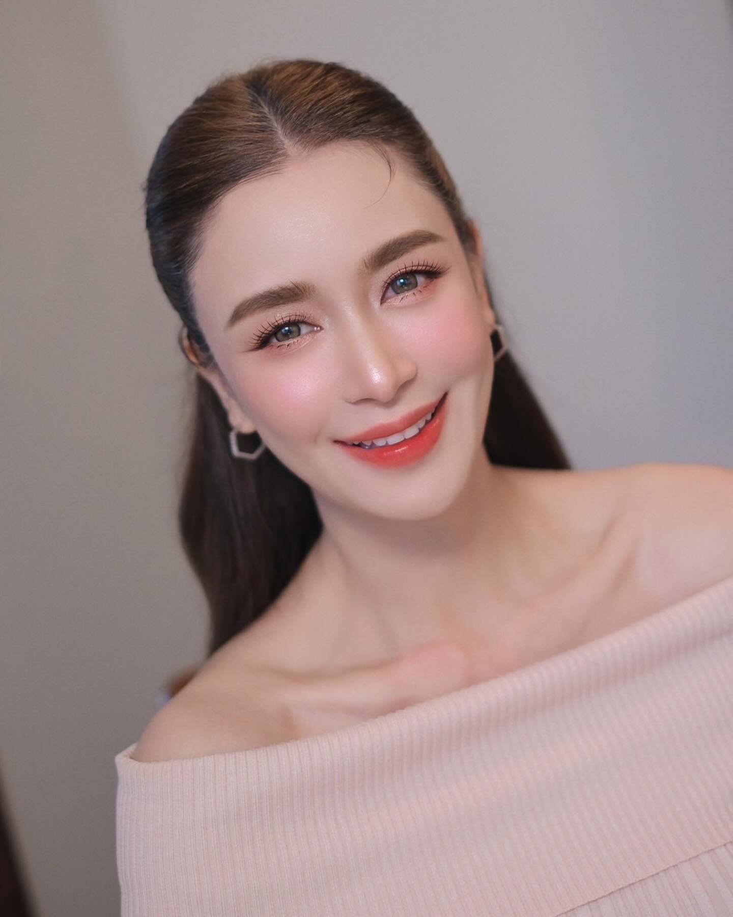 เบนซ์ - ปุณยาพร พูลพิพัฒน์