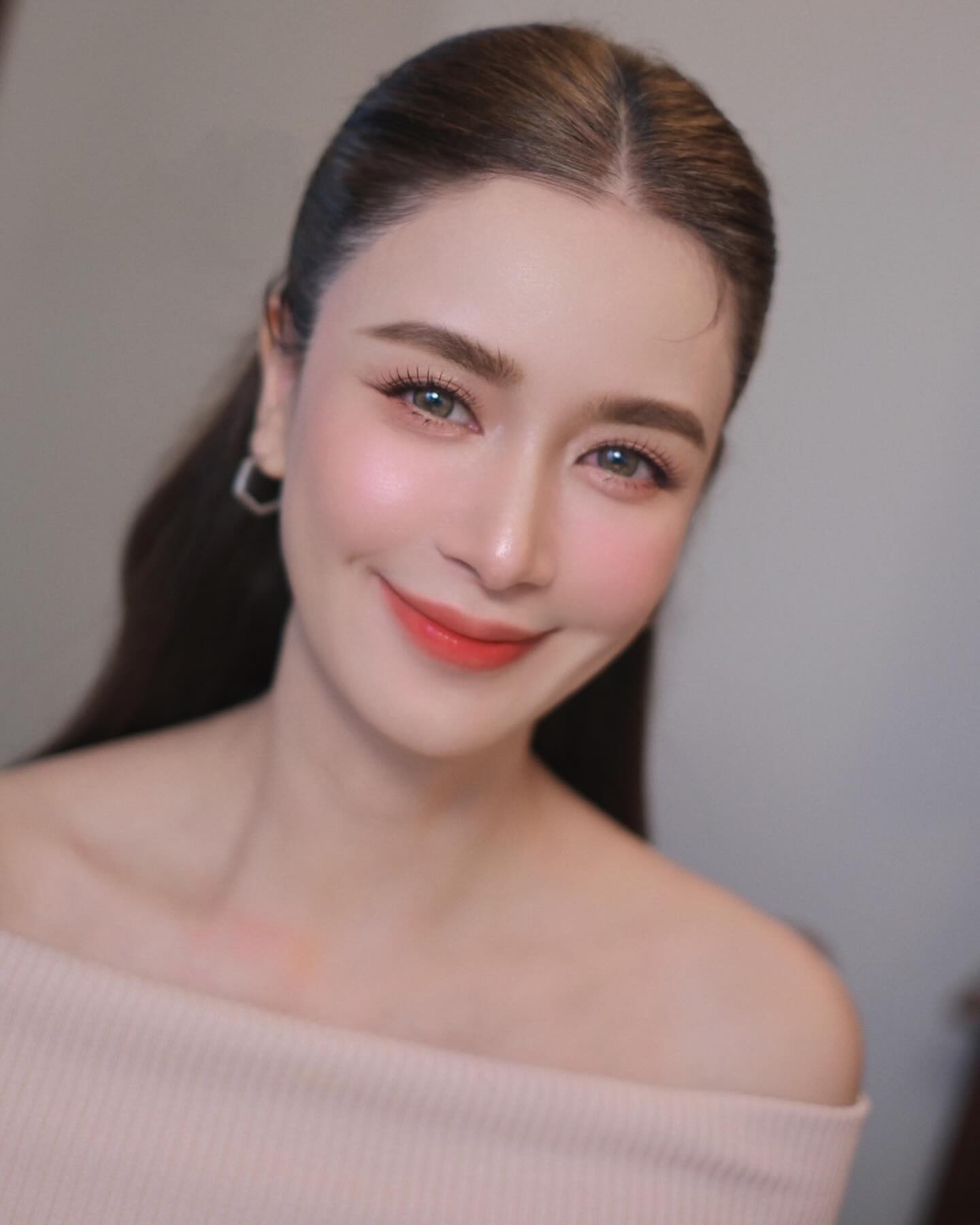 เบนซ์ - ปุณยาพร พูลพิพัฒน์