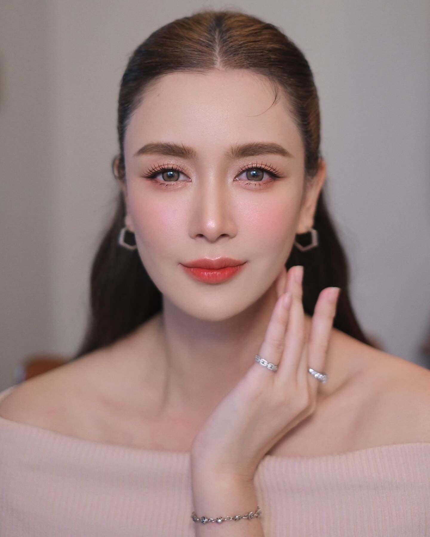 เบนซ์ - ปุณยาพร พูลพิพัฒน์