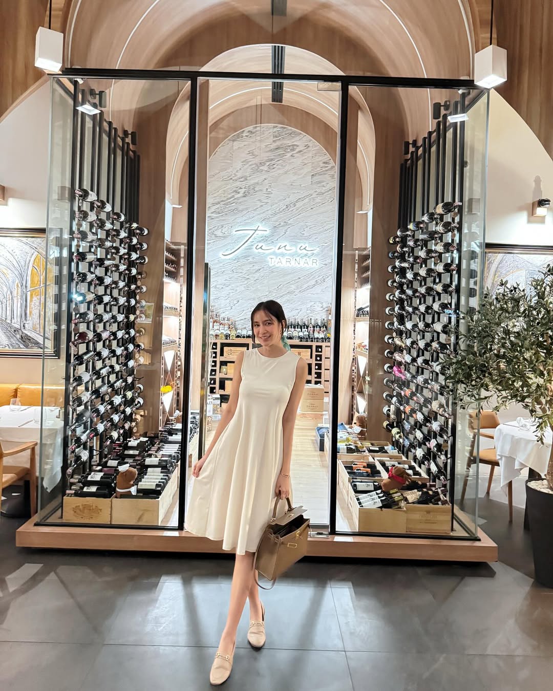 เบนซ์ - ปุณยาพร พูลพิพัฒน์