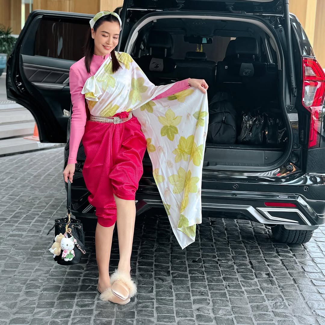 เบนซ์ - ปุณยาพร พูลพิพัฒน์