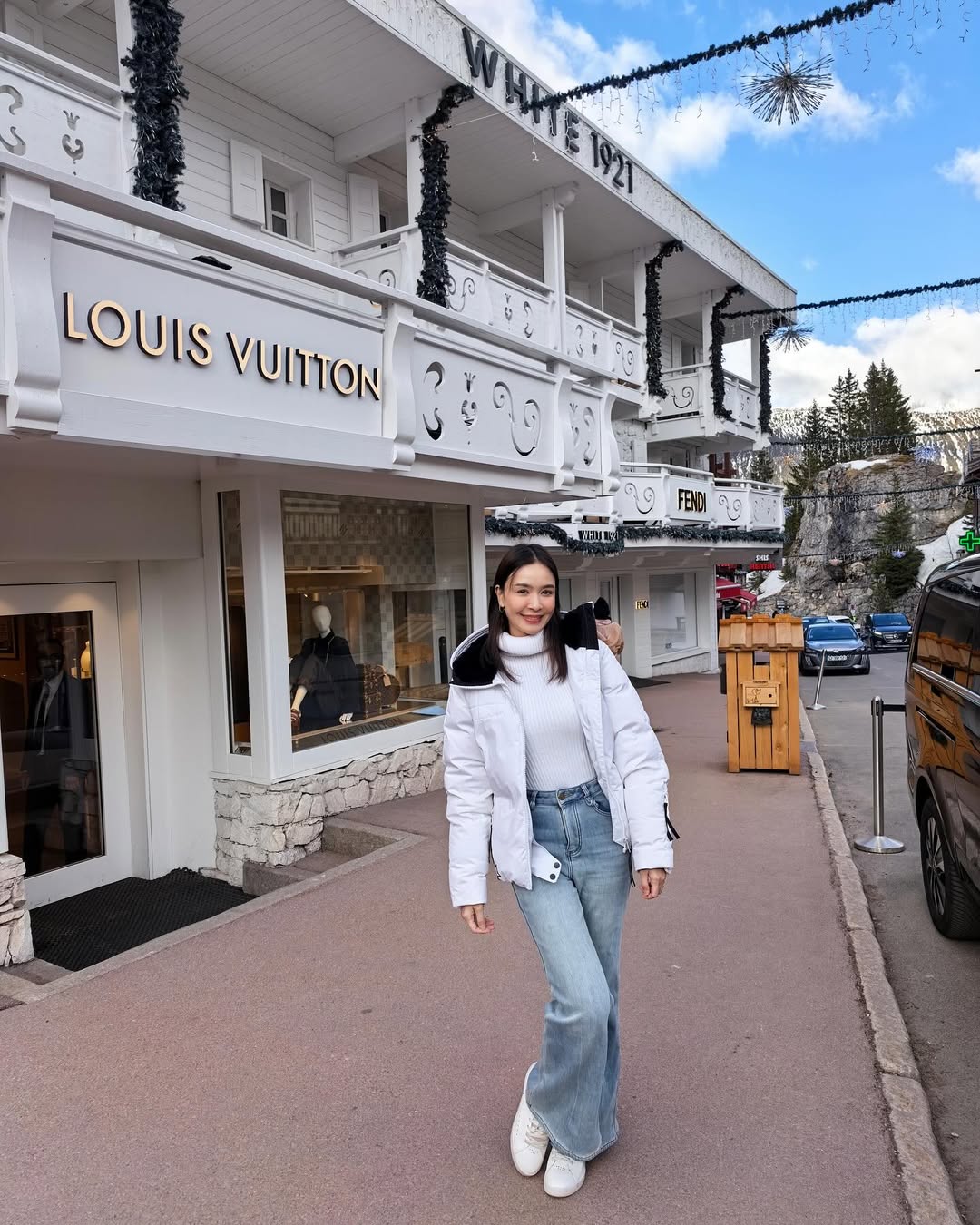 เบนซ์ - ปุณยาพร พูลพิพัฒน์