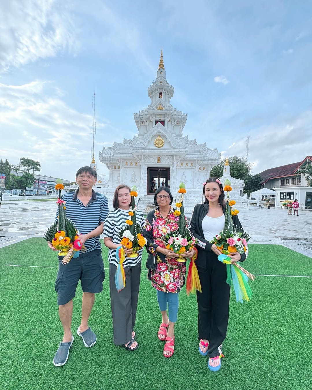 เบนซ์ - ปุณยาพร พูลพิพัฒน์