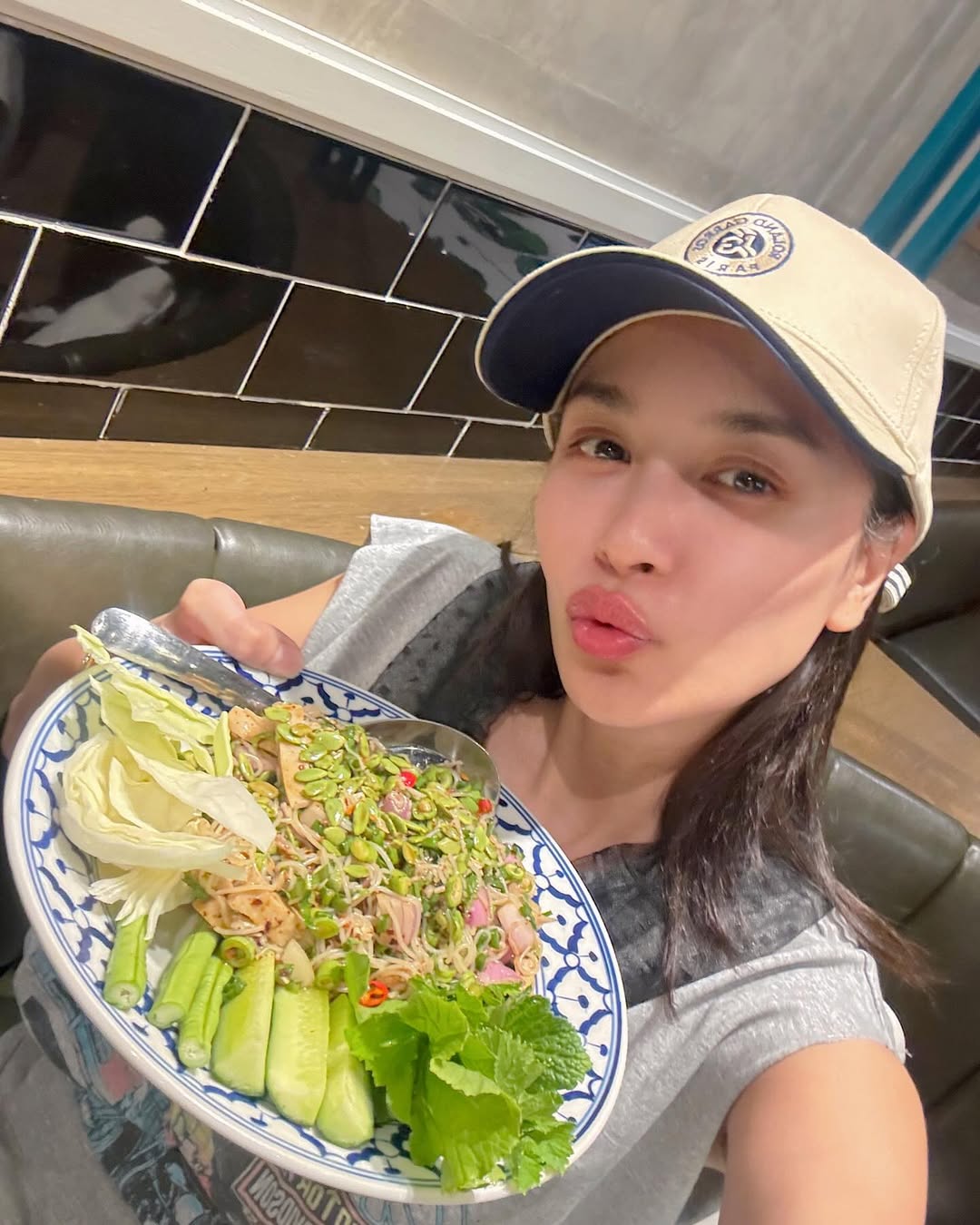 เบนซ์ - ปุณยาพร พูลพิพัฒน์