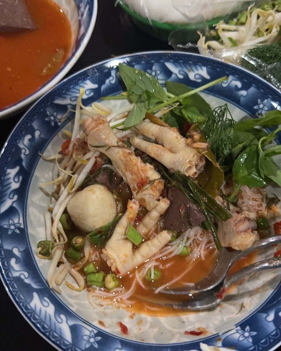 เบนซ์ - ปุณยาพร พูลพิพัฒน์