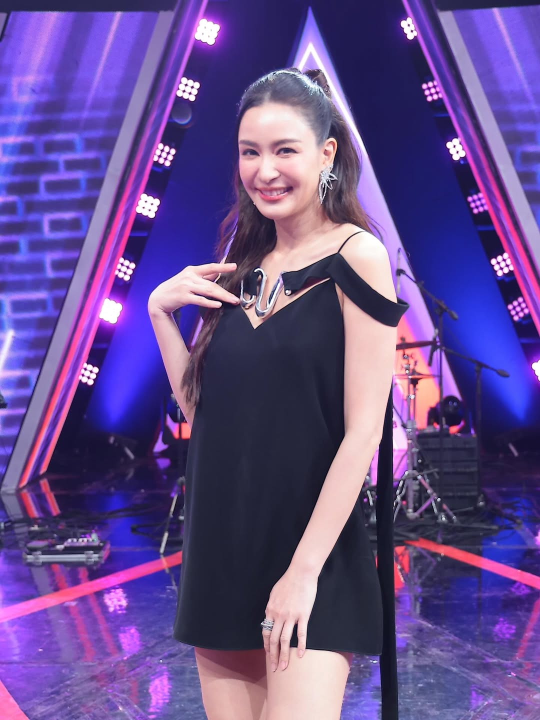 เบนซ์ - ปุณยาพร พูลพิพัฒน์