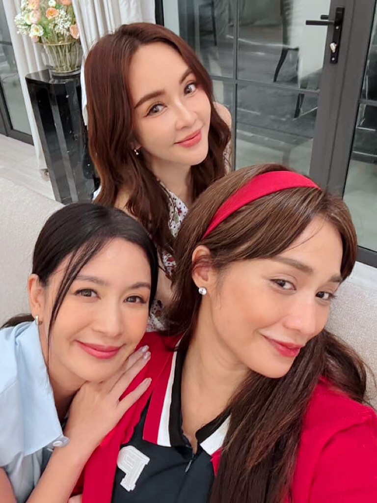 เบนซ์ - ปุณยาพร พูลพิพัฒน์