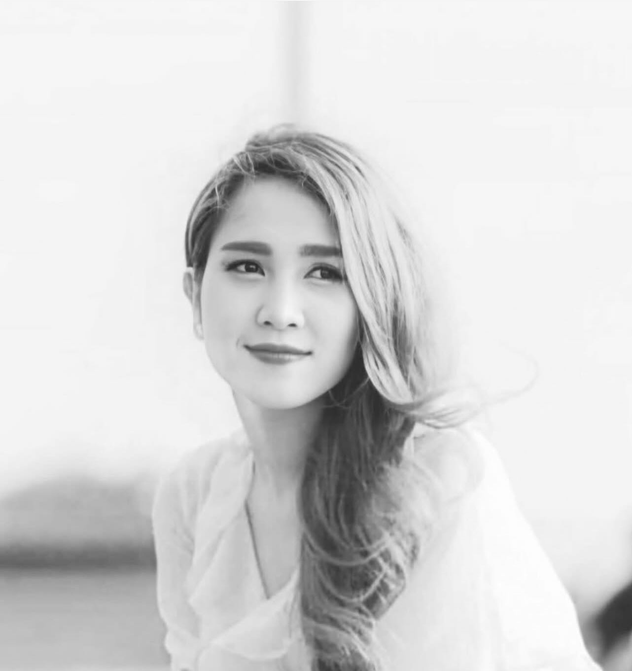 เบนซ์ - ปุณยาพร พูลพิพัฒน์
