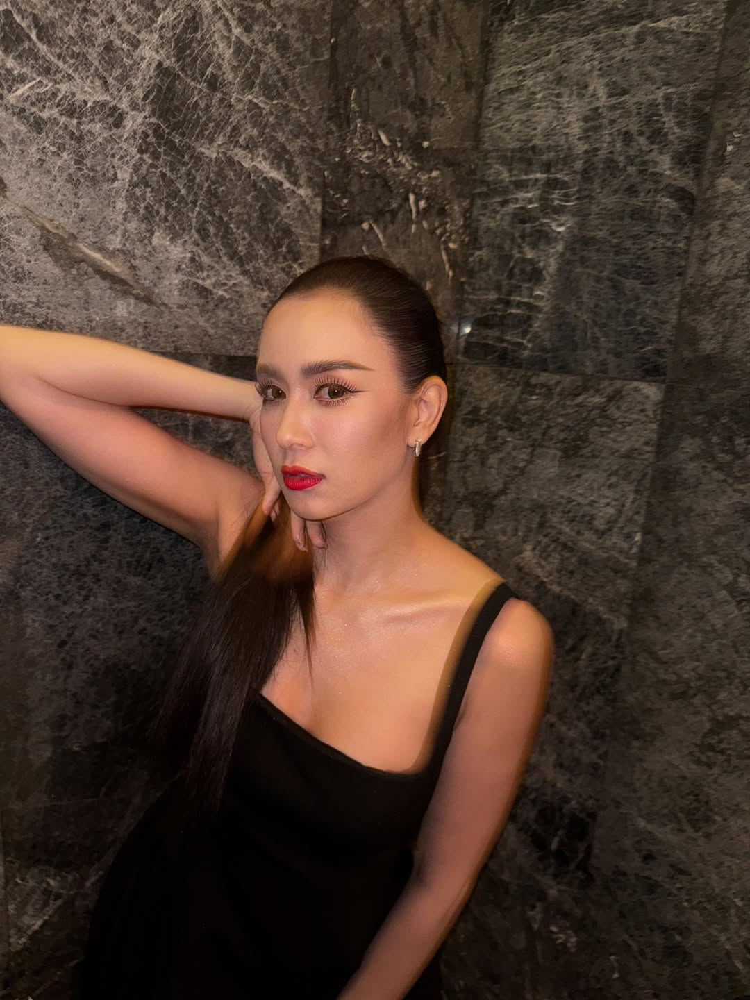 เบนซ์ - ปุณยาพร พูลพิพัฒน์