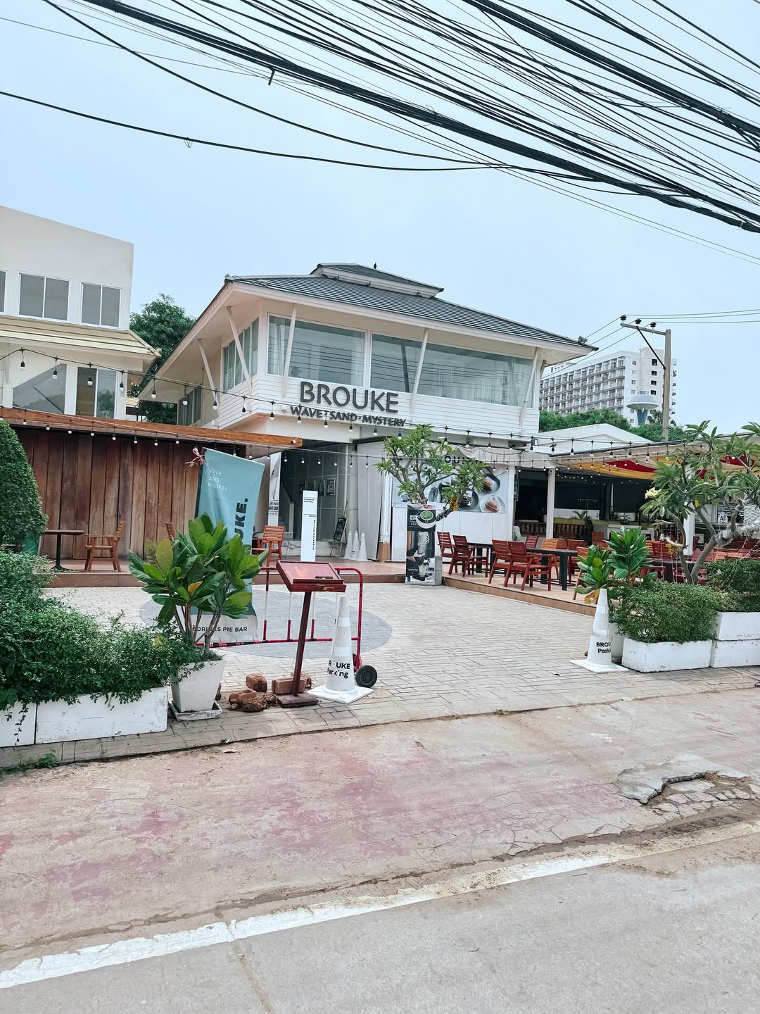 เบนซ์ - ปุณยาพร พูลพิพัฒน์