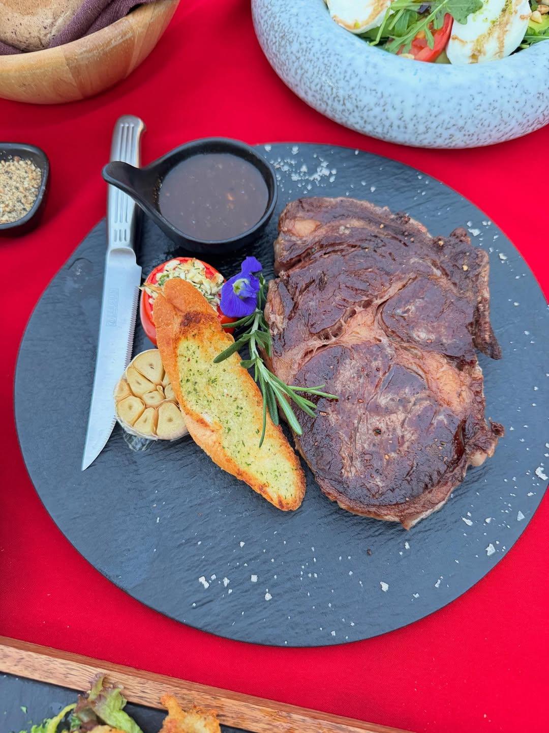 เบนซ์ - ปุณยาพร พูลพิพัฒน์