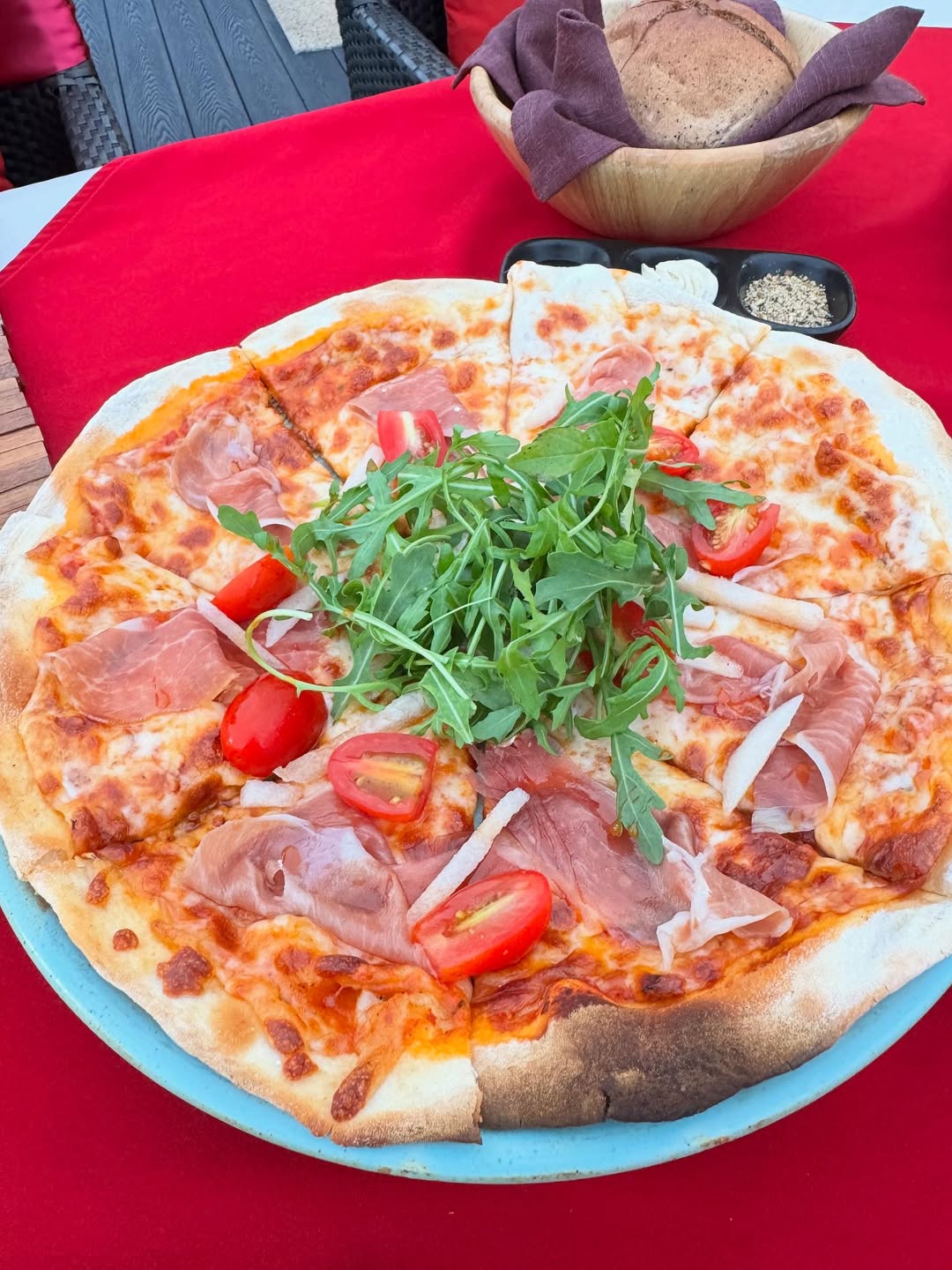 เบนซ์ - ปุณยาพร พูลพิพัฒน์